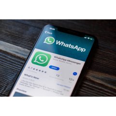 Павел Дуров советует удалить WhatsApp со смартфонов